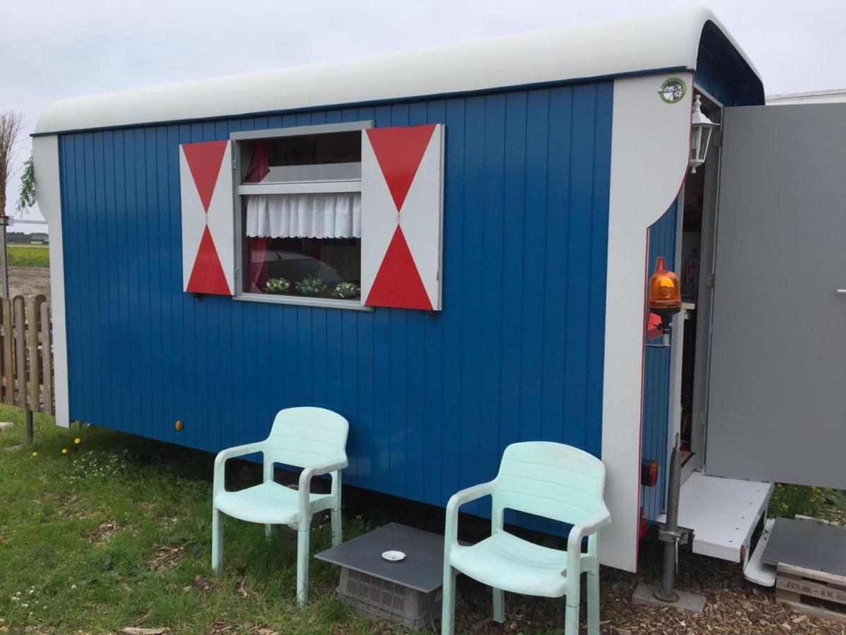 B&B Boerderij Rust, In Pipowagens! Den Helder Esterno foto